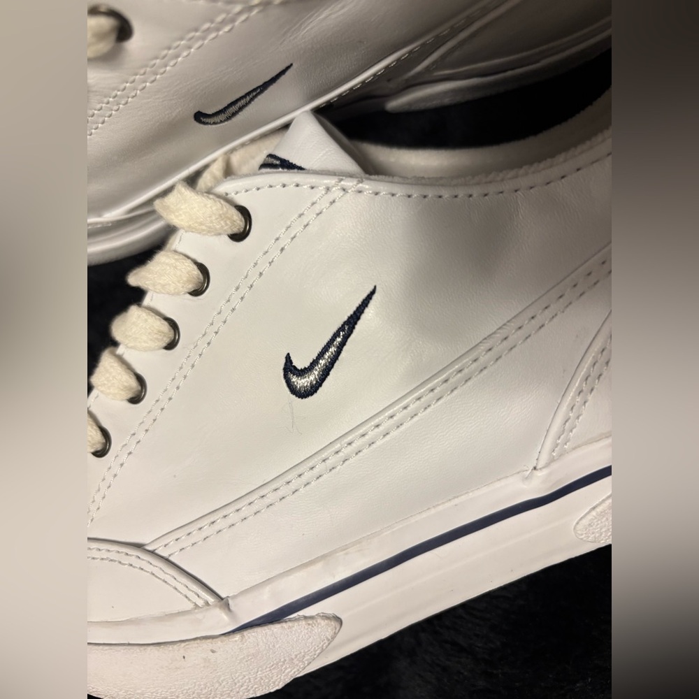 Vintage Nike Retro GTS 2003 White/Navy 143014-141 Size 7 NWOB RARE - Picture 16 of 16